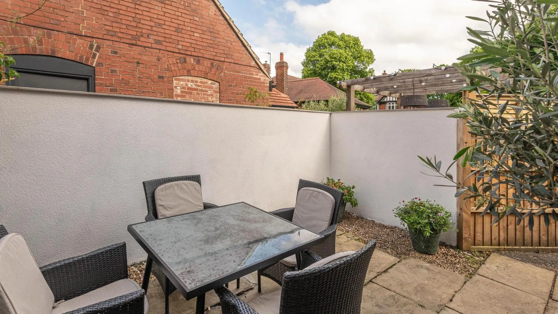 Rhubarb Corner Apartment Wakefield