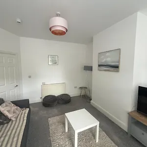 New Flat In - Sleeps 4 Apartment Lytham St Annes